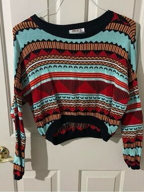 Colorblock Knit Sweater with Geometric Trim